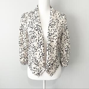 Arden B white animal print leopard blazer open crop size medium jacket